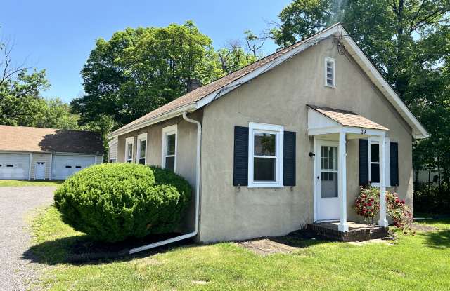 29 Washington Road - 29 Washington Road, Princeton Junction, NJ 08550