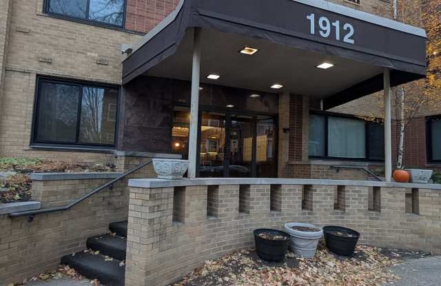 1912 Dupont Ave S Unit 304 - 304 photos photos