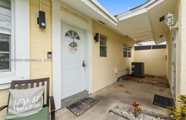 1366 Osprey Ct Gallery 3