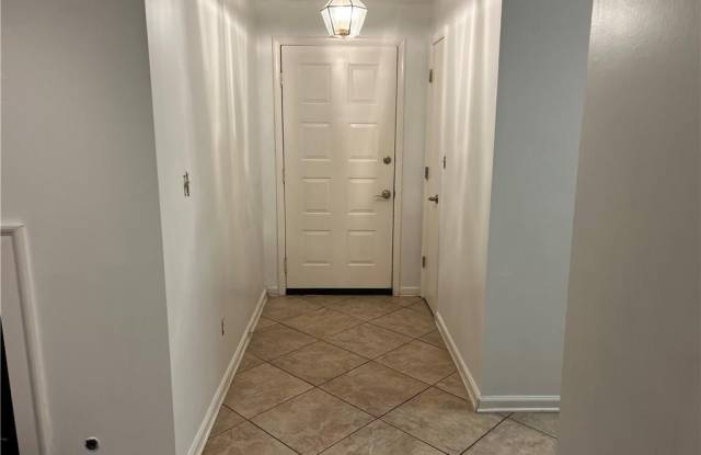1010 Wynnes Ridge Circle SE Gallery 2