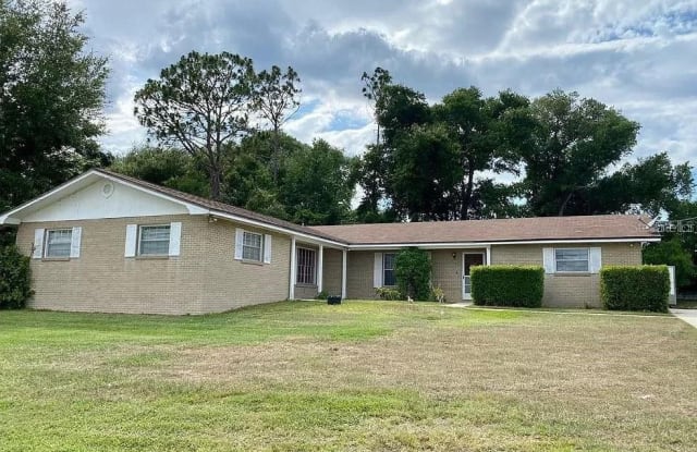 46 BOUGAINVILLEA DRIVE - 46 Bougainvillea Drive, DeBary, FL 32713