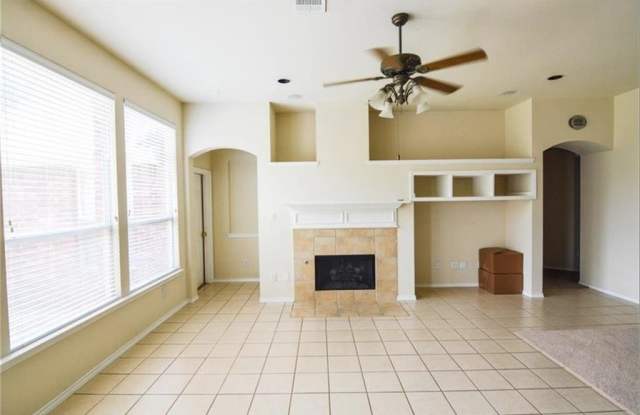 3302 Edgebrook Court Gallery 4