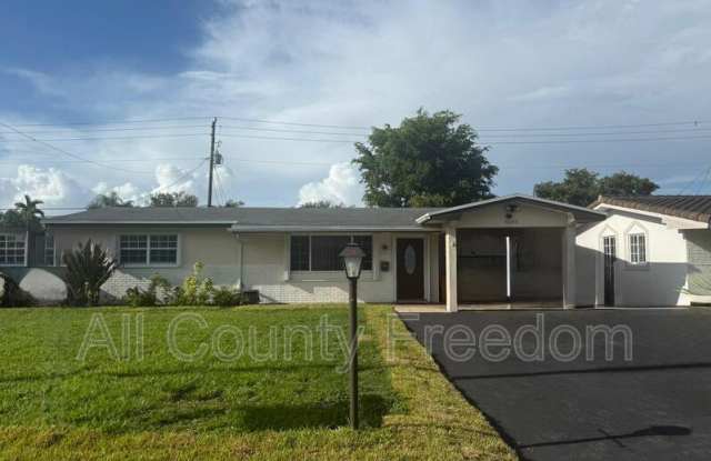 8260 NW 16th St. photos photos