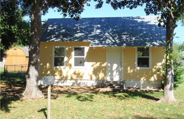 104 Wilkes Street photos photos