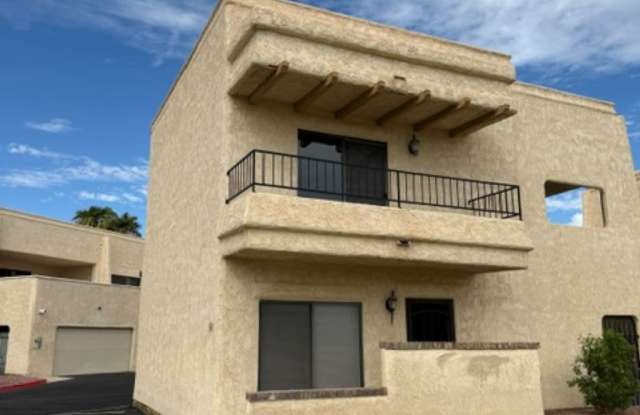 1055 Barcelona Loop Gallery 1