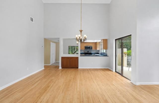 3130 KINGSWOOD Terrace Gallery 3
