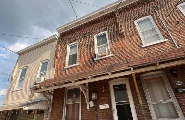 Spacious Allentown 2 bedroom Gallery 1