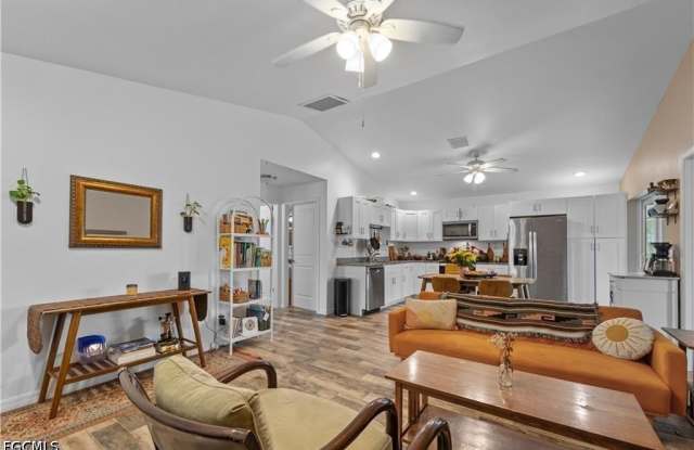 27433 Las Lomas Drive photos photos 27433 Las Lomas Drive photos photos