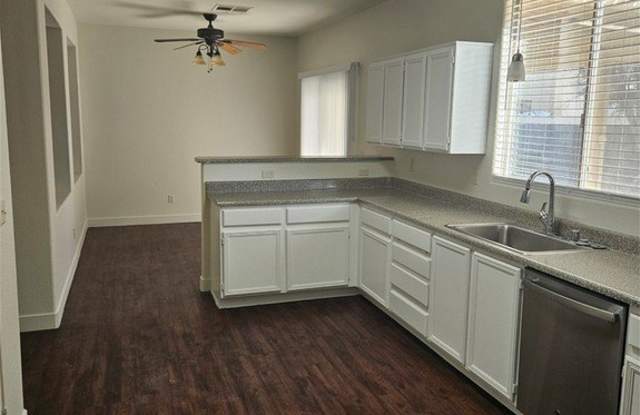 5928 Katie Marie Court Gallery 4