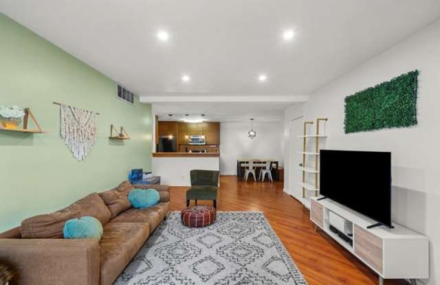 25825 Tournament Rd Apt I9 Gallery 2