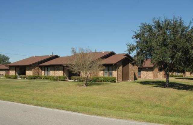 1753 East Henderson Rd. Gallery 2