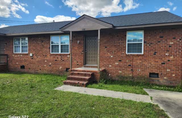 Two Bedroom, One Bath Apartment for Rent photos photos