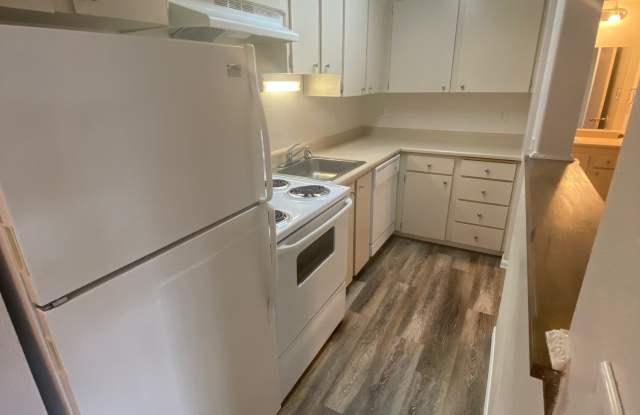 4942 Liberty Road S #32 Gallery 3