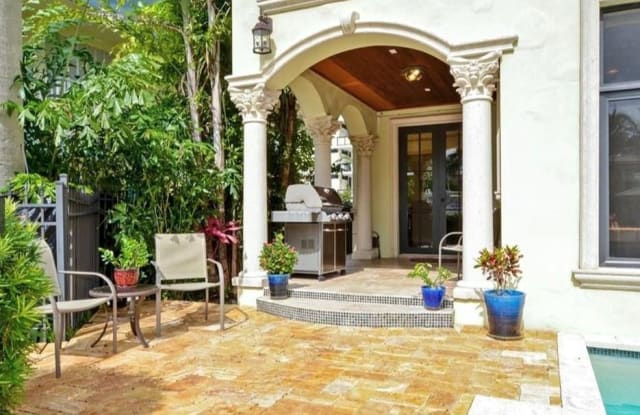 168 Isle Of Venice Dr - 168 Isle of Venice Drive, Fort Lauderdale, FL 33301