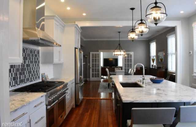 108 Queen Street B - 108 Queen Street, Charleston, SC 29401