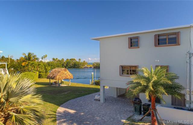 189 El Capitan Dr - 189 El Capitan Drive, Monroe County, FL 33036