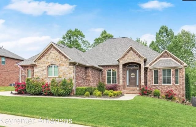 2301 NW Maple Glen Rd - 2301 Northwest Maple Glen Road, Bentonville, AR 72712