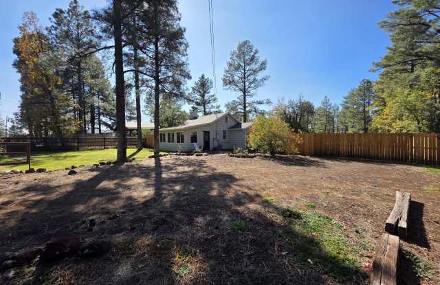 338 Pine Lane - 338 Pine Lane, Lake of the Woods, AZ 85929 338 Pine Lane - 338 Pine Lane, Lake of the Woods, AZ 85929