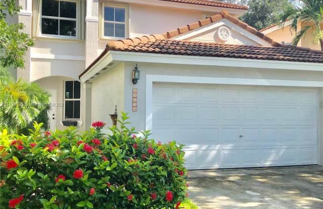15053 SW 50th Ct - 15053 SW 50th Ct, Davie, FL 33331