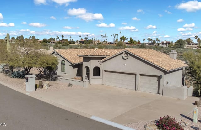 10845 N PINTO Drive - 10845 North Pinto Drive, Fountain Hills, AZ 85268