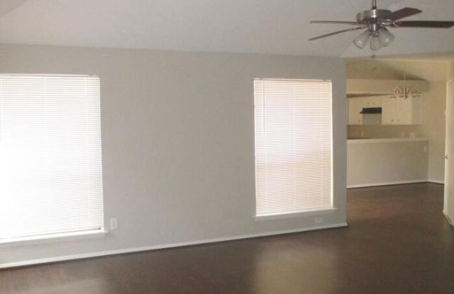 2522 Spring Dusk Drive Gallery 3