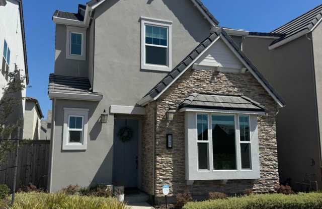 3 BR/3BA | Newly Renovated Single Family Home | Front Yard| In Sacramento! photos photos