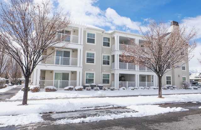 Beautiful Daybreak Condo - 5003 Calton Lane, South Jordan, UT 84009