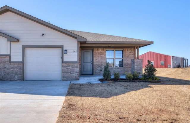 660 Juniper Street - 660 Juniper Street, Washington, OK 73093 660 Juniper Street - 660 Juniper Street, Washington, OK 73093