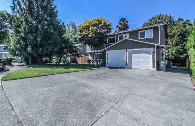 10605 166th Pl NE Gallery 2