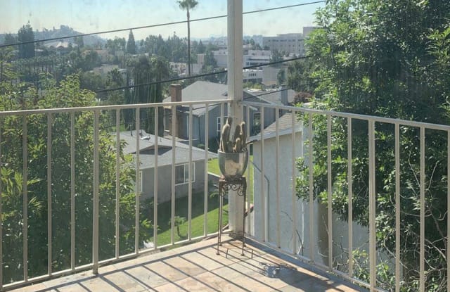 644 Atkins Drive - 644 Atkins Drive, Glendale, CA 91206