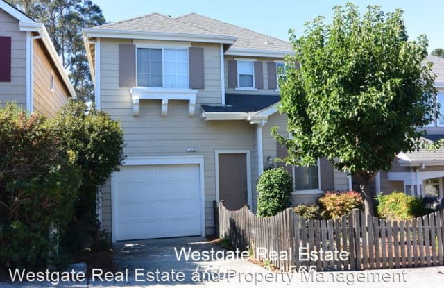 1013 Addison Circle - 1013 Addison Circle, Petaluma, CA 94952