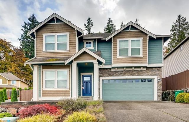 11405 58th Avenue Southeast - 11405 58th Avenue Southeast, Eastmont, WA 98208