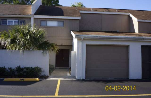 207 Lago Vista Boulevard - 207 Lago Vista Boulevard, Casselberry, FL 32707