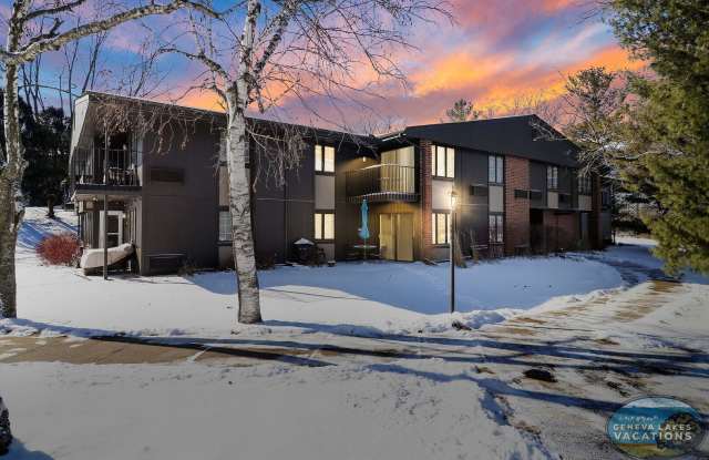 Lake Como Condo Near Lake Geneva – Available for Monthly & Mid-Term Rentals Gallery 1