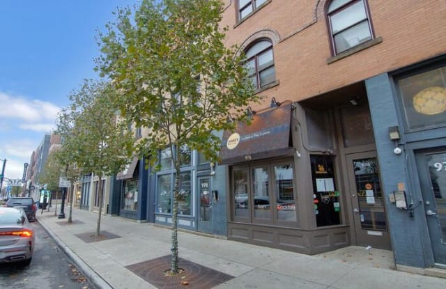 978 N. High St - 978 North High Street, Columbus, OH 43201