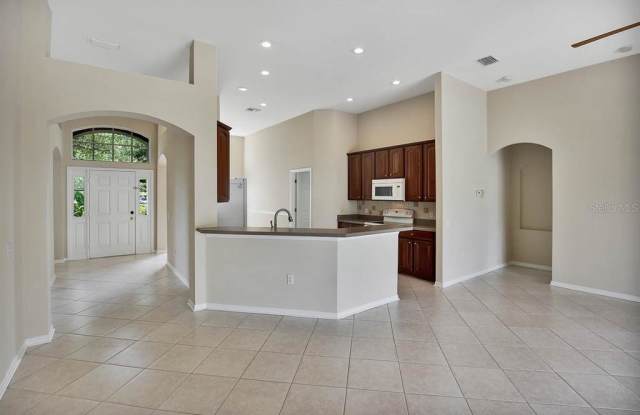 15102 SHEARCREST DRIVE Gallery 2