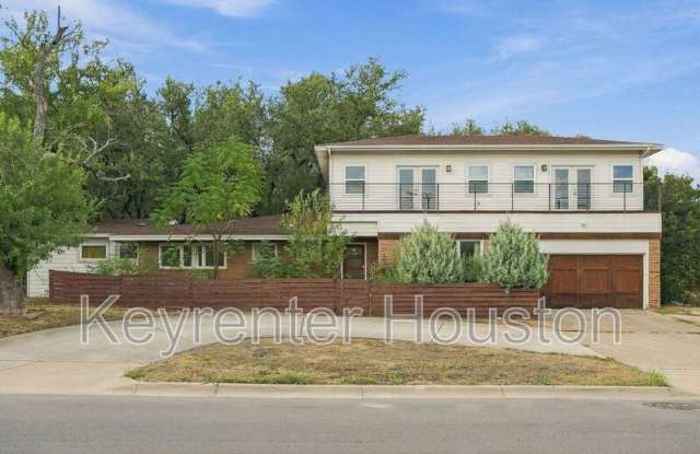 5004 Balcones Dr Gallery 2