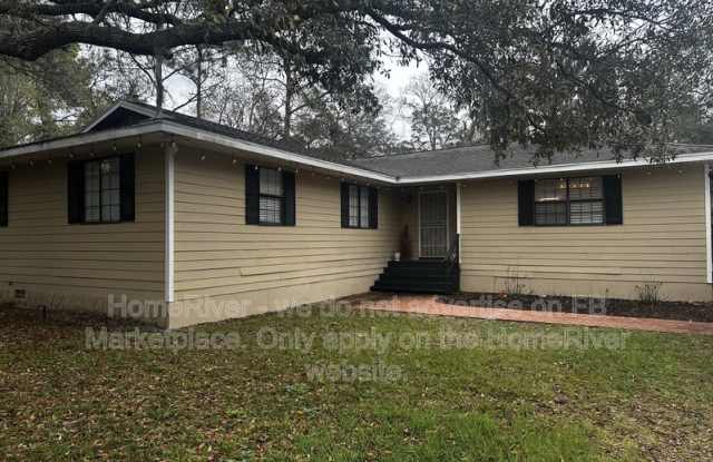 605 NW 117th Ct photos photos