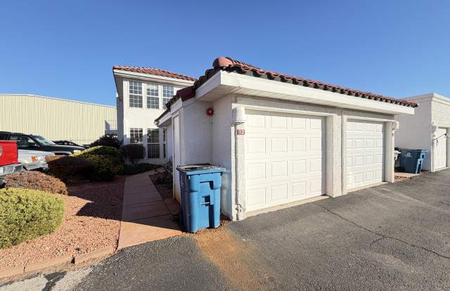 1200 Glen Canyon Dr photos photos