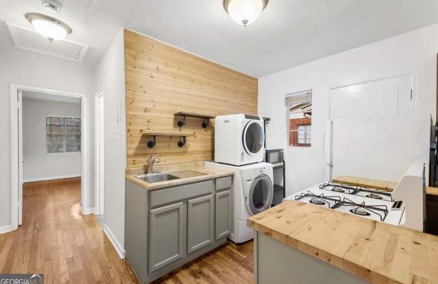 121 Fairview Street #2 photos photos