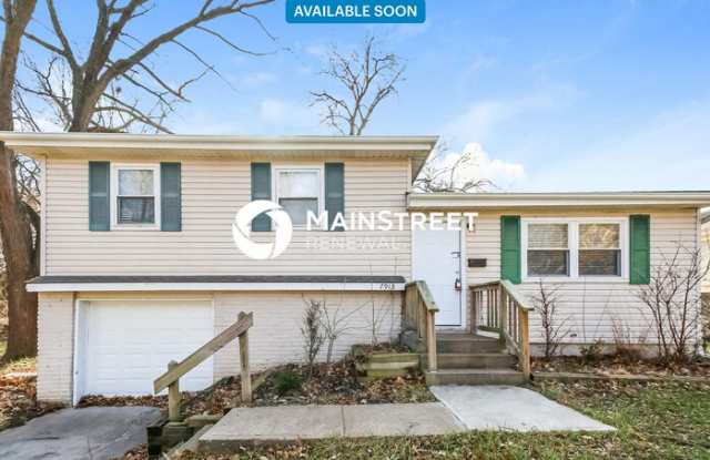 7913 Northeast 55th Street photos photos