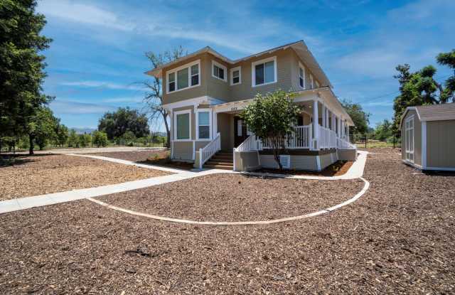 Beautiful Two-Story 4-Bedroom Historic Home in Redlands! photos photos