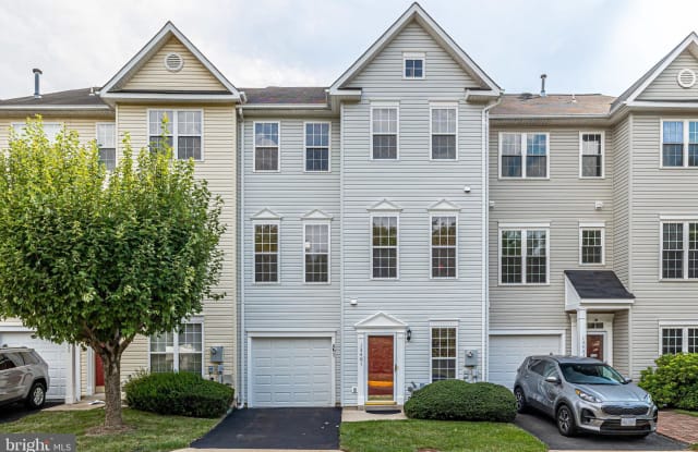 13401 CLEEVE HILL COURT - 13401 Cleeve Hill Court, McNair, VA 20171