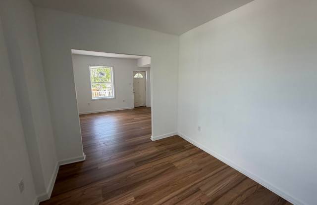 2009 Blaine Ave Gallery 4