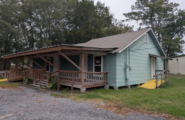 1020 N. Main St., Vidor, TX 77662 photos photos