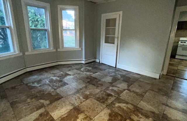 345 GARFIELD Avenue Gallery 3