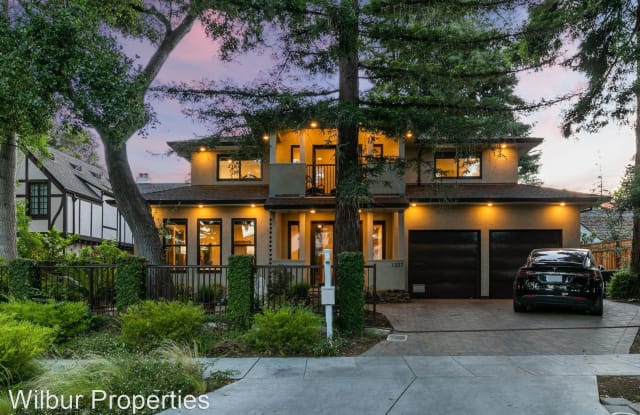 1337 Lincoln Ave - 1337 Lincoln Avenue, Palo Alto, CA 94301