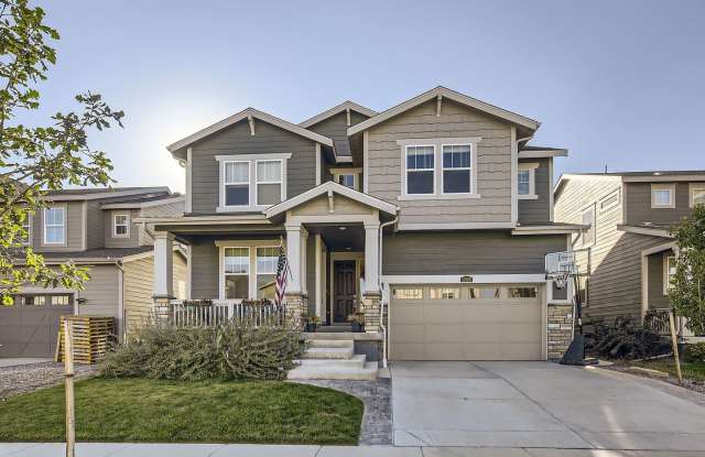 4b Barefoot Lakes Home + Attached 1b1b Apartment with Private Entrance and Stacking Laundry Gallery 1