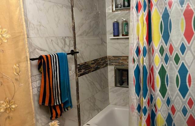 4577 kingshighway Gallery 1