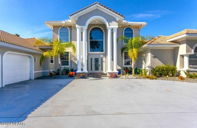 3548 John Anderson Drive photos photos